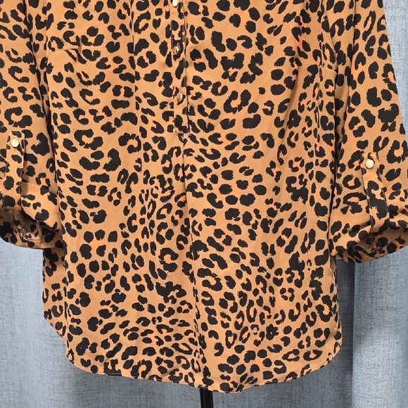 JM Collection Brown,peach and Black Animal Cheetah Print Blouse V Neck Size Med - Picture 8 of 12